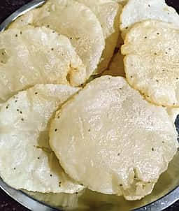 அரிசிப் பூரி