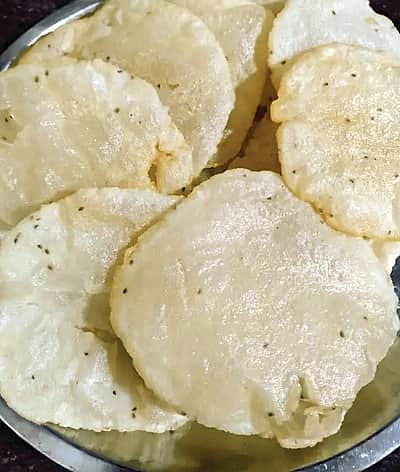 அரிசிப் பூரி செய்வது எப்படி?