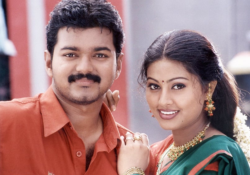 வசீகரா படத்தில் விஜய் - சினேகா