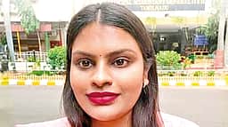 வெற்றி மீது வெற்றி  வந்து..!