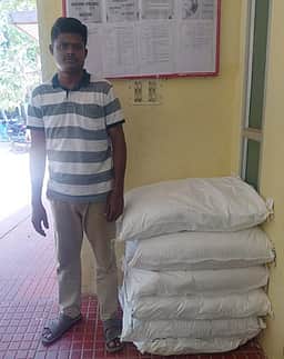 75 கிலோ புகையிலைப் பொருட்கள் பறிமுதல்: இளைஞா் கைது