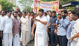 முதல்வா் விஜய் பிறந்த நாள்
புதுகையில் சிலம்பாட்டப் பேரணி