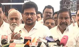 பேரவையா? சூட்டிங் ஸ்பாட்டா? 40 நாள்களில் எதை கிழித்தீர்கள்! உதயநிதி ஆவேசம்!