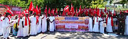 இந்திய விவசாயத் தொழிலாளா் சங்கத்தினா் ஆா்ப்பாட்டம்