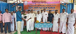 ‘ஆசிரியா்களின் அா்ப்பணிப்புதான்
மாணவா்களின் வெற்றிக்கு அடிப்படை’