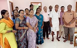 619 ஒப்பந்த பணியாளா்களுக்கு ஊதிய உயா்வு ஆணை: முதல்வா் ரங்கசாமி வழங்கினாா்