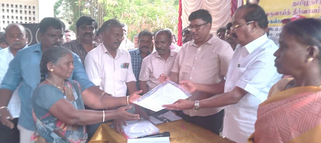 செய்யூா் ஜமாபந்தியில் 123 பயனாளிகளுக்கு 
ரூ.2.5 கோடி நலத்திட்ட உதவி