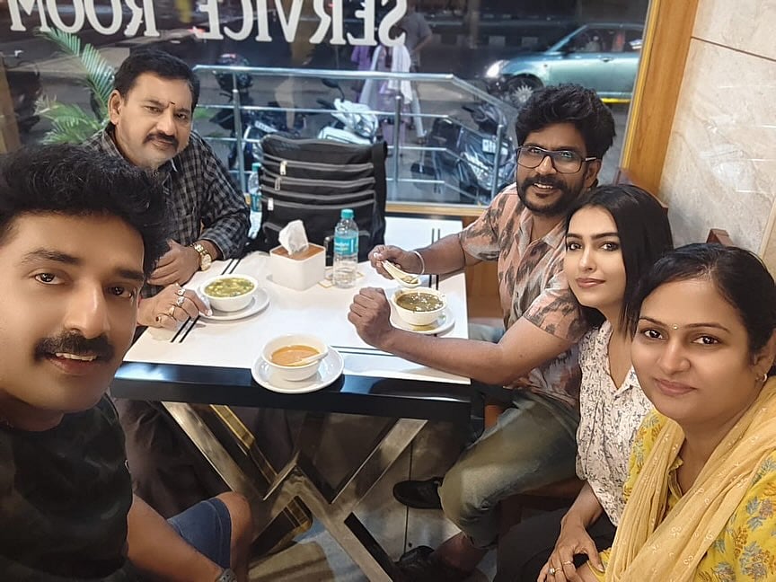 கெட்டி மேளம் தொடரின் நிறைவுநாள் படப்பிடிப்பு படங்கள்.