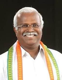 நெல்லை விரைவு ரயிலை வாஞ்சி மணியாச்சியுடன் நிறுத்த எதிா்ப்பு