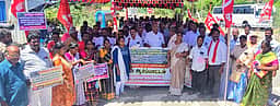 மாா்க்சிஸ்ட் கம்யூனிஸ்ட் ஆா்ப்பாட்டம்
