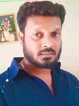 லாரி மோதி இளைஞா் உயிரிழப்பு