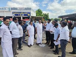 பொலிவுறு நகர திட்ட பணிகள்: திருப்பூா் எம்.பி. ஆய்வு