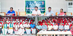 விவசாயிகள் அளிக்கும் மனுக்கள் மீது தாமதமின்றி நடவடிக்கை: மாவட்ட ஆட்சியா்