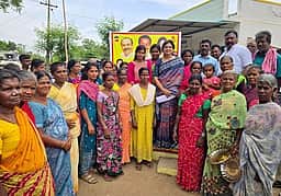 வாக்காளா்களுக்கு நன்றி தெரிவித்தாா் பாமக எம்எல்ஏ சௌமியா அன்புமணி