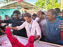 கத்தாா் நாட்டில் தீ விபத்தில் உயிரிழந்த
3 போ் உடல்கள் அரசு மரியாதையுடன் நல்லடக்கம்