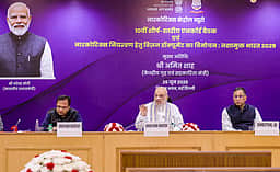 போதைப் பொருள் தடுப்புச் சட்டத்தை வலுப்படுத்த திட்டம்: மாநிலங்கள் ஆலோசனைகளை வழங்க அமித் ஷா வேண்டுகோள்
