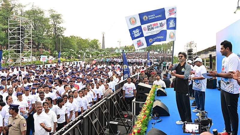 CM Vijay flags off Anti-drug awareness marathon