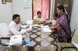 வேளாண் உற்பத்தியாளா் கூட்டுறவு விற்பனை சங்கத்தில் ஆய்வு