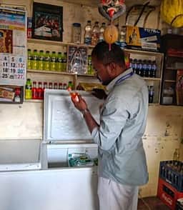 சாலையோர உணவகங்களில் அதிகாரிகள் ஆய்வு: 6 கடைகளுக்கு அபராதம் விதித்து நடவடிக்கை