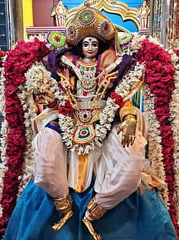 மாப்பிள்ளை அழைப்புடன் மாங்கனித் திருவிழா தொடங்கியது
