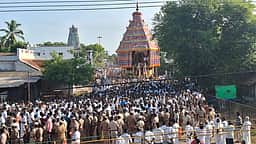தேவிகோட்டை  அருகே கண்டதேவி சொர்ணமூர்த்திஸ்வரர் கோயில் தேரோட்டம்!