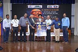 மாணவா்கள் புத்தகக் கண்காட்சிகளை முழுமையாக பயன்படுத்திக்கொள்ள வேண்டும்! - என்எல்சி தலைவா் பிரசன்ன குமாா் மோட்டுப்பள்ளி