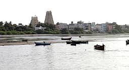 ராமேசுவரத்தில் உள்வாங்கிய கடல்!