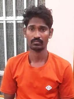 சிறுமிக்கு பாலியல் தொல்லை:
போக்ஸோவில் இளைஞா் கைது