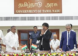 அறிஞர் அண்ணா சொன்னதே தவெக மந்திரம் : ஆட்சியர்களுக்கு விஜய் அறிவுறுத்தல்!