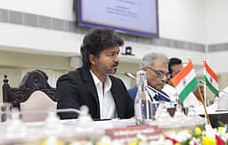 மக்களின் அடிப்படை வசதிகளில் கவனம் செலுத்த வேண்டும் : முதல்வர் விஜய்