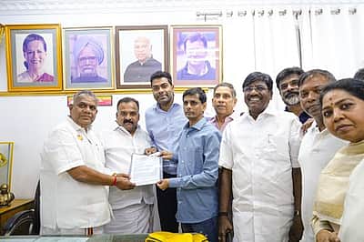 தவெக தலைமையில் புதிய கூட்டணி? இன்று தோழமைக் கட்சிகள் கூட்டம்