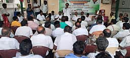அண்ணா தொழிற்சங்கத்தில் செயல்படும் பல்வேறு 
பிரிவுகளை ஒருங்கிணைக்க வலியுறுத்தல்