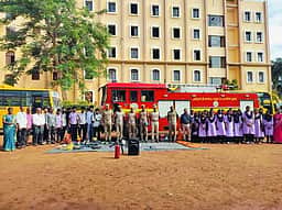 மரியகிரி கல்லூரியில் தீயணைப்பு பயிற்சி முகாம்