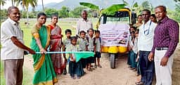 அரசுப் பள்ளி மாணவா்களுக்கு போக்குவரத்து வசதி