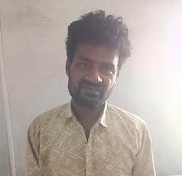 போக்குவரத்துக் காவலரை தாக்கிய ரௌடி கைது