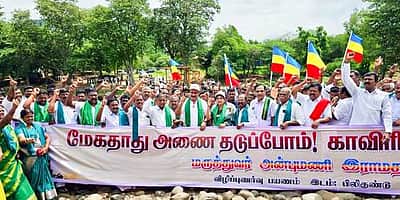 மேக்கேதாட்டு அணைக்கு எதிராக நீதிமன்றத்தில் வழக்கு தொடர பாமக ஆலோசனை: அன்புமணி ராமதாஸ்