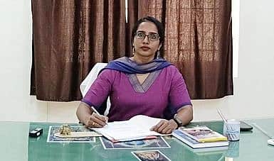 இந்து சமய அறநிலையத் துறை திருச்சி மண்டல கூடுதல் ஆணையா் பதவியேற்பு