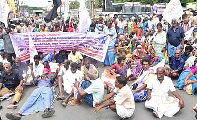 விழுப்புரம், கள்ளக்குறிச்சி மாவட்டத்தில் 10 இடங்களில் சாலை மறியல்: 1,607 மாற்றுத்திறனாளிகள் கைது