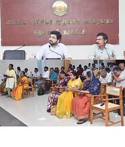 தென்காசியில் வளமிகு வட்டார வளா்ச்சித் திட்ட ஆய்வுக் கூட்டம்