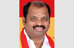 காஞ்சிபுரம் தெற்கு மாவட்ட தவெக செயலாளராக 
உத்தரமேரூா் எம்எல்ஏ நியமனம்