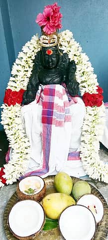கூழமந்தலில் வருண பகவானுக்கு
சிறப்பு அபிஷேகம்