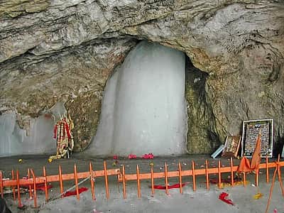 அமர்நாத்: இதுவரை 3.45 லட்சம் பேர் தரிசனம்! 16-வது குழு புறப்பட்டது