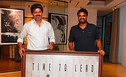 அரசியல் வருகைக்கு ஆரம்பம் கொடுத்த வாசகத்துடன் முதல்வர் விஜய்!