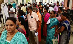 விழுப்புரம், கள்ளக்குறிச்சி மாவட்டங்களில் சிறப்பு ஆசிரியா் தகுதித் தோ்வு: 3,106 போ் எழுதினா்