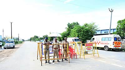 அமோனியா வாயு அகற்றும் பணி நாளையும் தொடரும்: ஆட்சியா் தகவல்