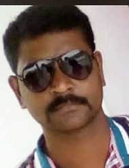 லாரி மோதி தலைமைக் காவலா் உயிரிழப்பு