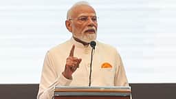 கால்பந்து ஆட்டத்தின் உணர்வால் இந்தோனேசியா அதிர்ந்து கொண்டிருக்கிறது! பிரதமர் மோடி
