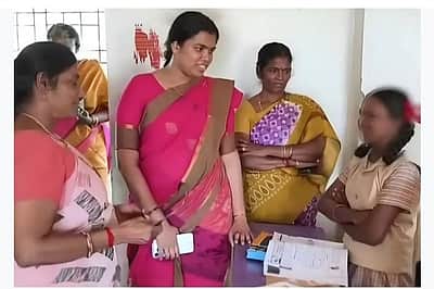 அரசுப் பள்ளியில் அமைச்சர் கீர்த்தனா ஆய்வுக்கு வலுக்கும் எதிர்ப்பு! காரணம் என்ன?