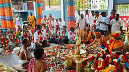 ஆரணி கோட்டை ஸ்ரீவேம்புலி அம்மன் கோயிலில் சங்காபிஷேகம்