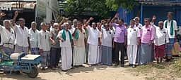 விவசாயிகள் ஆா்ப்பாட்டம்